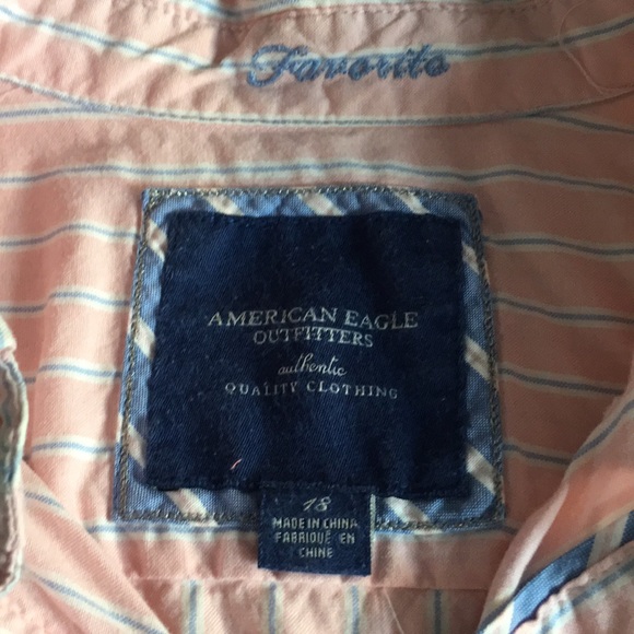 Button up AE blouse - Picture 3 of 6